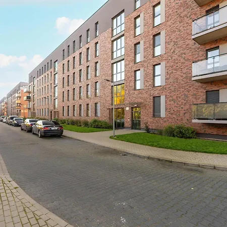 Apartamento Spacious In With Desks And Parking By Renters *
