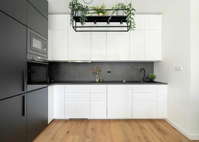 Spacious In With Desks And Parking By Renters Апартаменты *