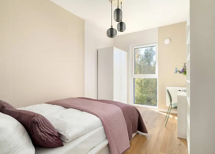 Spacious In With Desks And Parking By Renters Апартаменты *